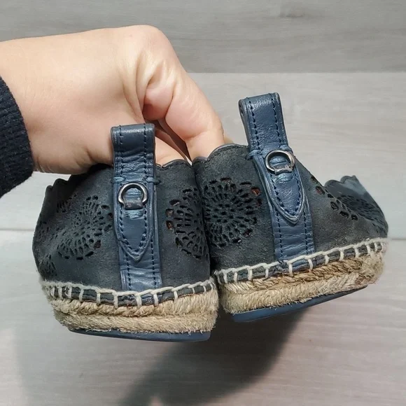 Coach Womens Leather Loafer Sz 7.5 - Picture 6 of 14